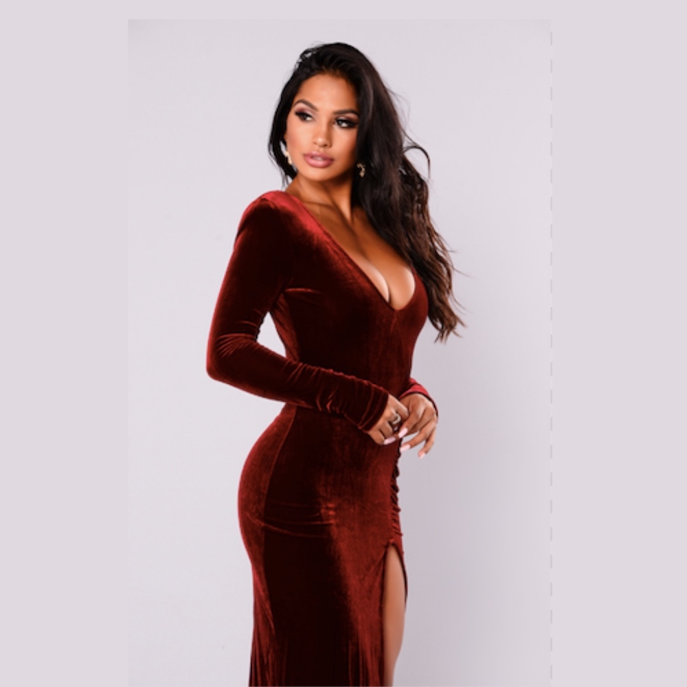❌SOLD❌NWT FashionNova 'Love Sex Magic' Velvet Gown - Picture 2 of 5
